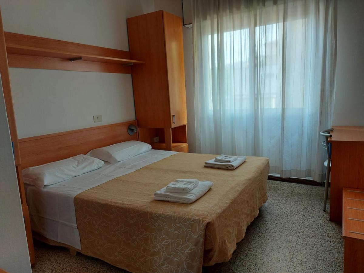 Albergo Alla Nave Lignano Sabbiadoro Eksteriør bilde