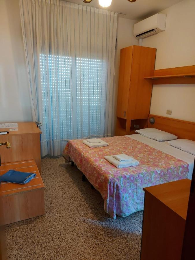 Albergo Alla Nave Lignano Sabbiadoro Eksteriør bilde